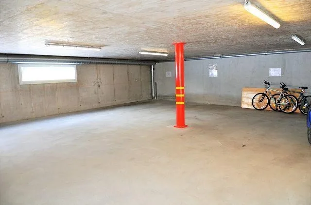 Luminoso appartamento 3,5 loc. con giardino e garage / helle 3 1/2-... – Foto 27 von 30