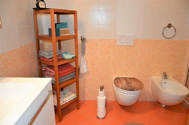 Luminoso appartamento 3,5 loc. con giardino e garage / helle 3 1/2-... – Foto 16 von 30