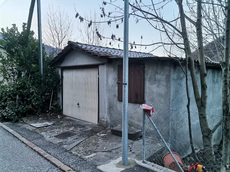 Casa su 4 livelli con giardino / 4-geschossiges Haus mit Garten – Foto 6 von 12