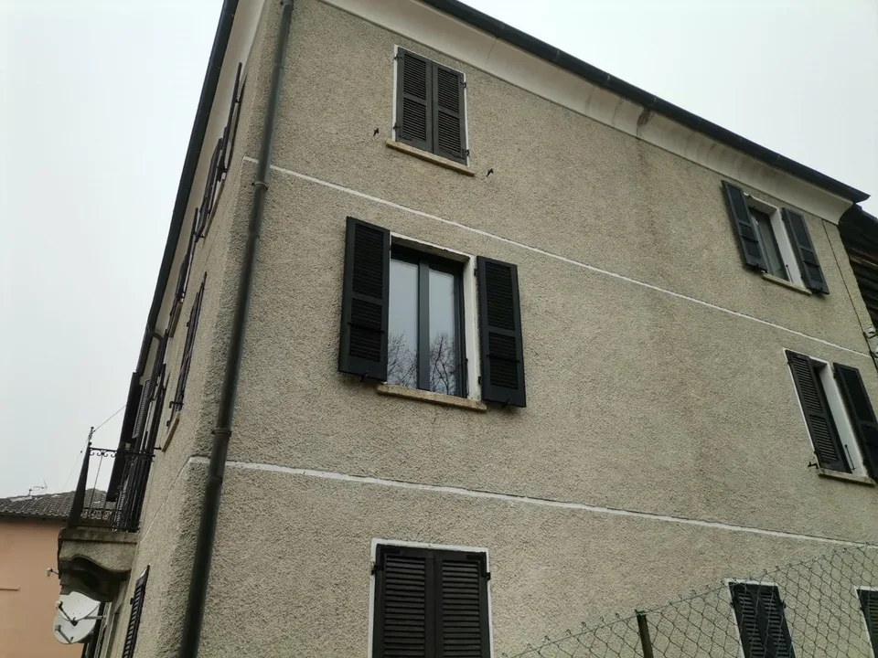 Casa 4 livelli con giardino da ristrutturare / 4-geschossiges Dorfh... – Foto 7 von 14