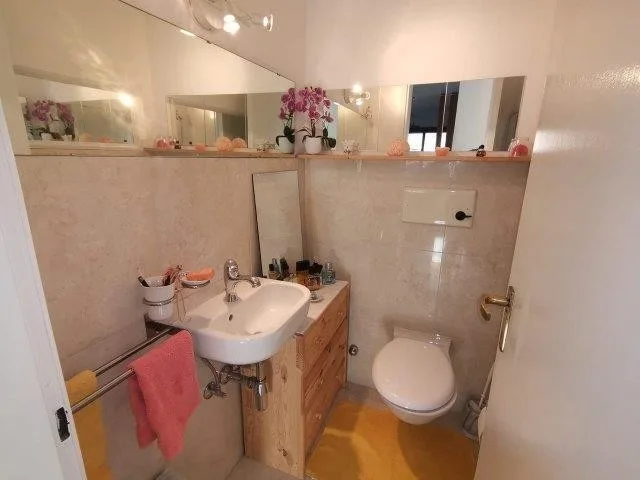 Agno attico 3 1/2 locali con vista aperta / 3 1/2-Zimmer-Attikawohn... – Foto 14 von 25