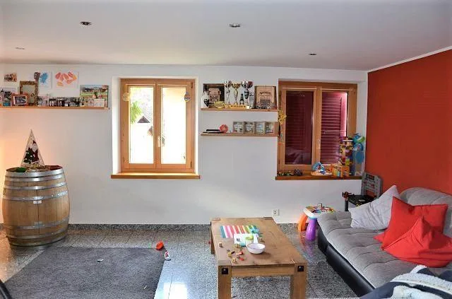 Casa unifamiliare di 5,5 loc. poszione molto soleggiata e tranquilla