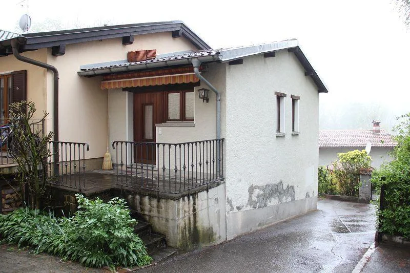 2-Zimmer-Duplex-Wohnung mit kleiner Terrasse / casa di 2 locali con...