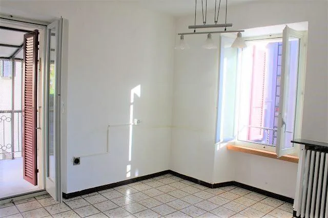 Casa plurifamiliare di 3 app.a reddito con terrazzi e garage / 3-Fa... – Foto 12 von 30