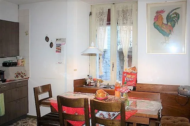 Casa plurifamiliare di 3 app.a reddito con terrazzi e garage / 3-Fa... – Foto 22 von 30