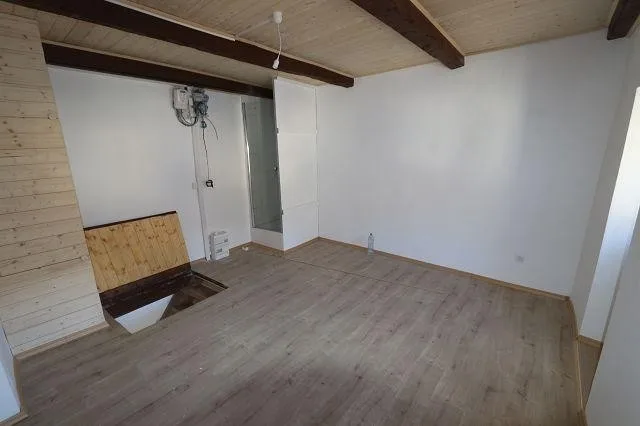 4-Zimmer-Haus mit Garten und Rustico zum Ausbauen / Casa di 4 loc... – Foto 7 von 22