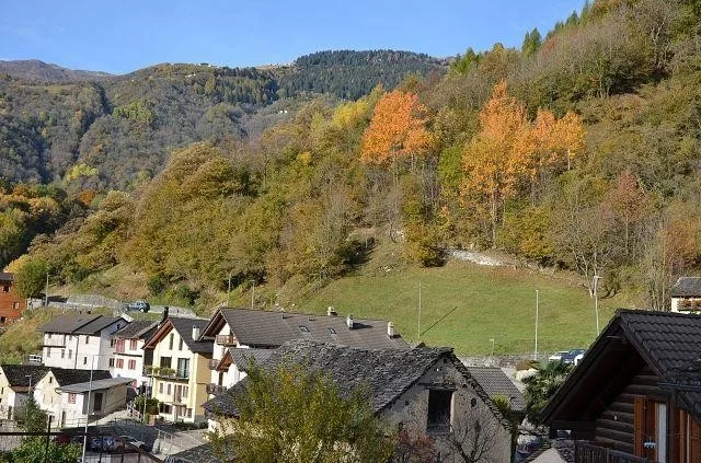 4-Zimmer-Haus mit Garten und Rustico zum Ausbauen / Casa di 4 loc... – Foto 17 von 22