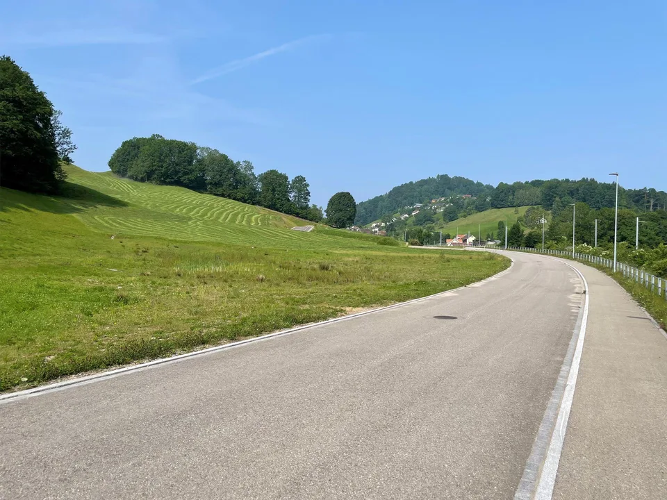 Gewerbe-Bauland - Nordhalden / verschiedene Baufelder