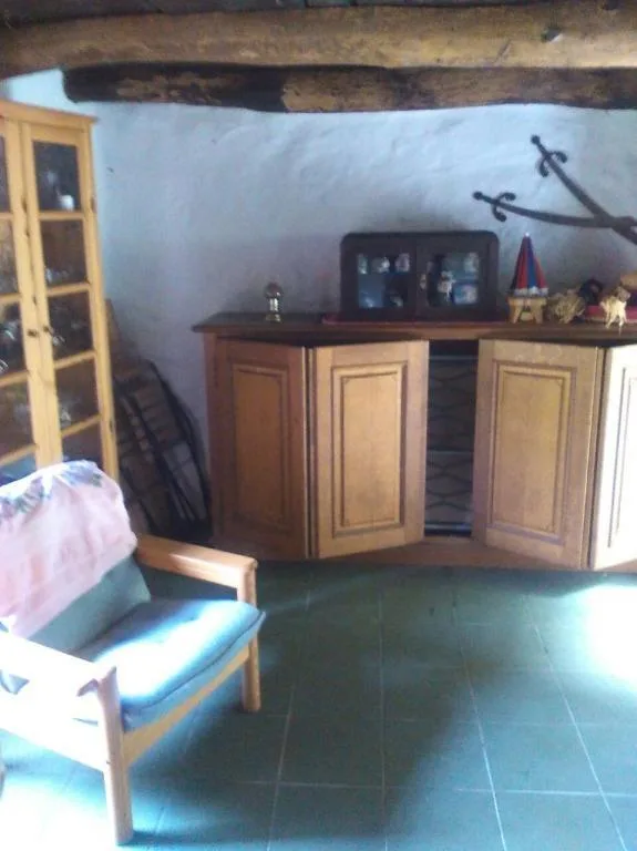 3 1/2- Zimmer-Rustico mit grossem Umschwung /  Rustico di 3 1/2 loc...