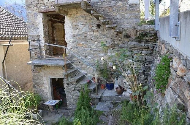 Bel rustico con progetto preliminare in una posizione molto soleggi... – Foto 20 von 22