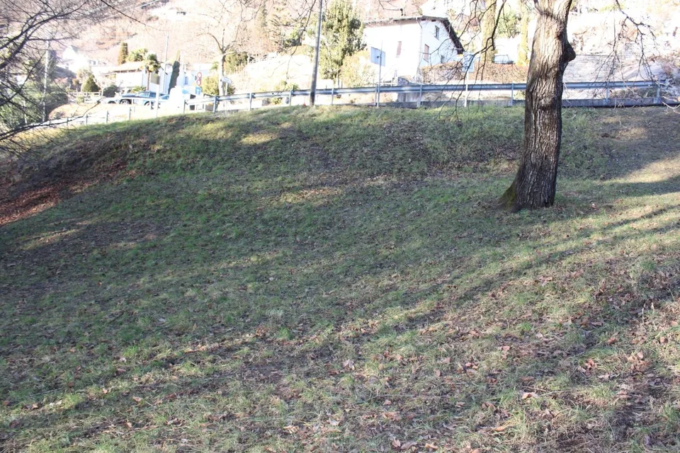 Terreno edificabile di 668m2 e 369 m2 parte bosco /Baulandgrundstüc... – Foto 8 von 15