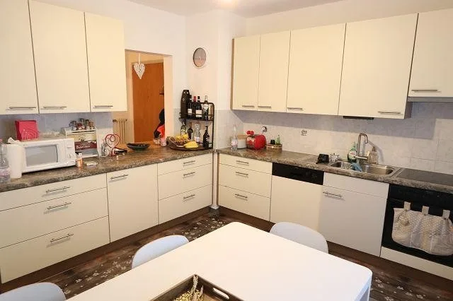 appartamento di 3 1/2 locali nel quarto piano / 3 1/2-Zimmer-Wohnun...