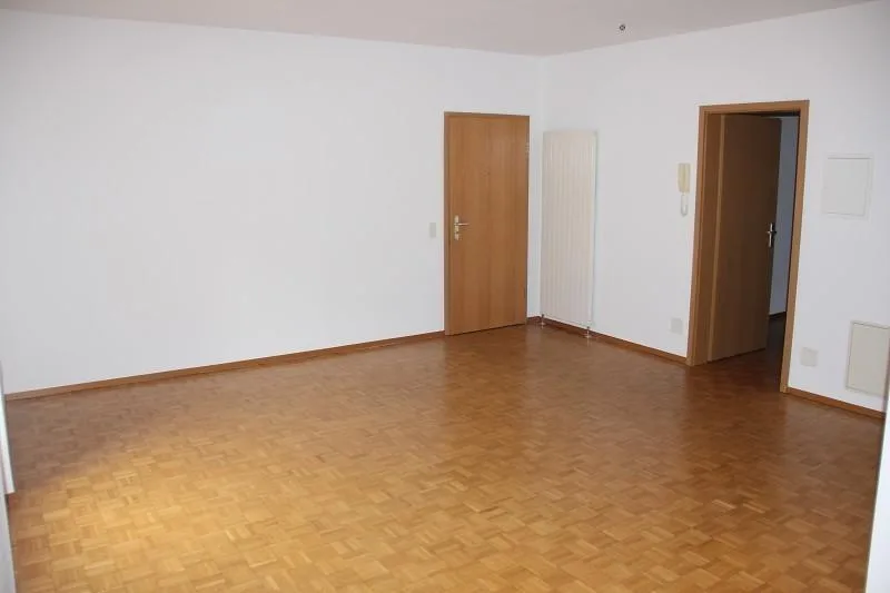 3 1/2-Zimmer-Wohnung im Erdgeschoss / appartamento di 3 1/2 locali ... – Foto 9 von 11