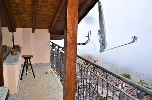Casa bifamiliare in Italia con grande giardino / 2-Familienhaus in ... – Foto 19 von 30