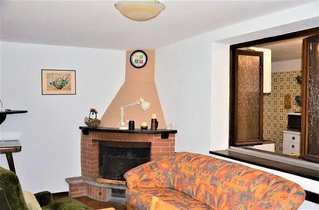 Casa bifamiliare in Italia con grande giardino / 2-Familienhaus in ... – Foto 21 von 30