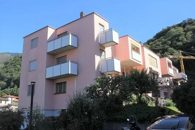 5 1/2-Zi-Attika und 3-Zi-Whg. attico di 5 1/2 locali e app. di 3 1/...