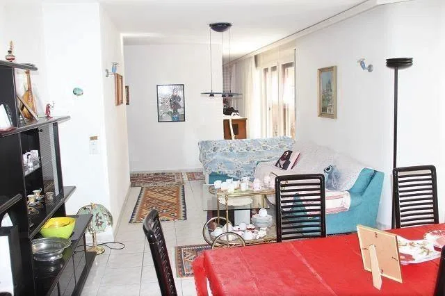 5 1/2-Zi-Attika und 3-Zi-Whg. attico di 5 1/2 locali e app. di 3 1/...
