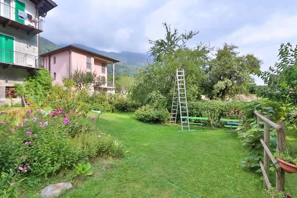 Baulandgrundstück von 764 m2 Fläche / terreno edificabile di 764 m2 – Foto 13 von 25