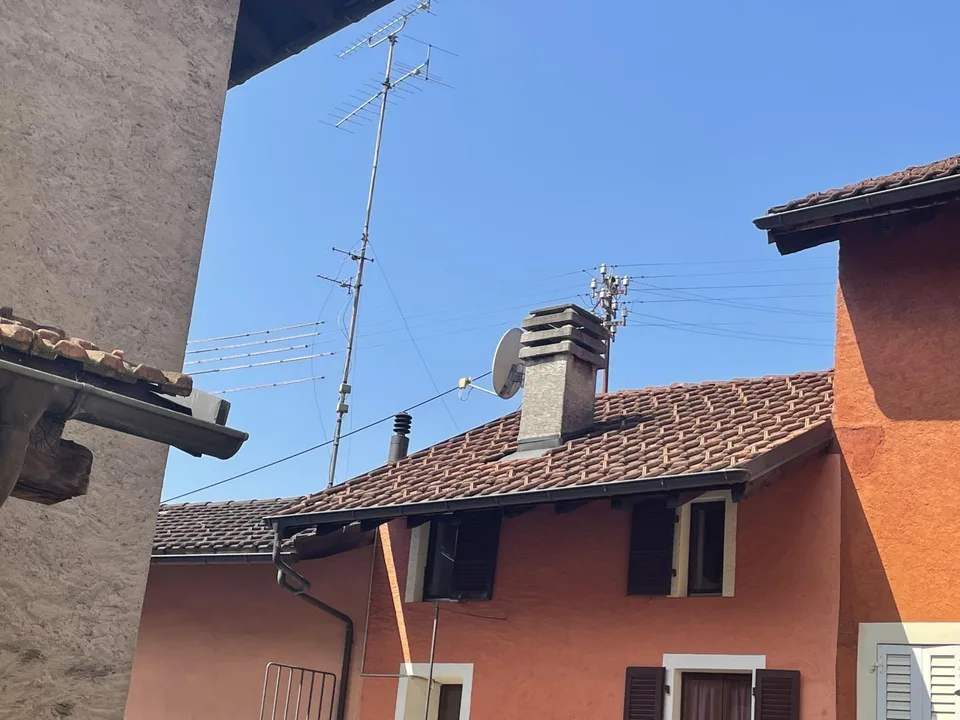 Typisches Tessiner Haus mit 3,5 Schlafzimmern im Dorfzentrum von So... – Foto 19 von 28