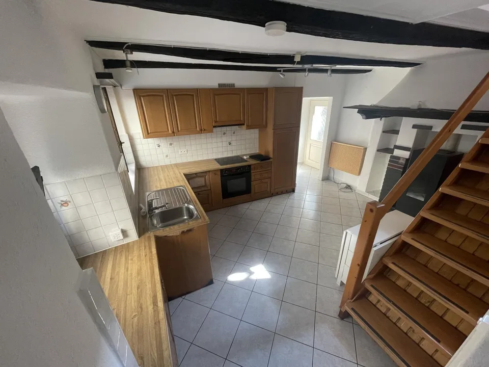 Typisches Tessiner Haus mit 3,5 Schlafzimmern im Dorfzentrum von So...