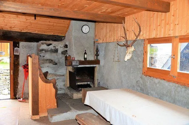 Rustico schon teilweise bewohnbar an sehr schöner Lage in der Natur...