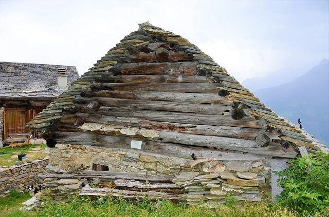 Rustico schon teilweise bewohnbar an sehr schöner Lage in der Natur... – Foto 22 von 30