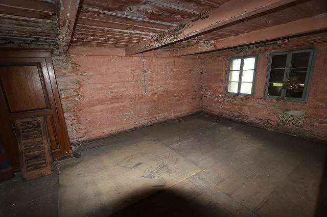 Tessinerhaus mit 3 grossen Wohnungen und Laden / casa con tre grand... – Foto 10 von 20