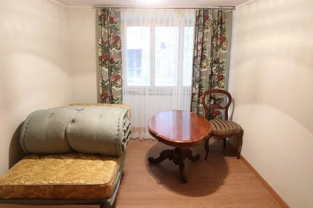 Tessinerhaus mit 3 grossen Wohnungen und Laden / casa con tre grand... – Foto 8 von 20