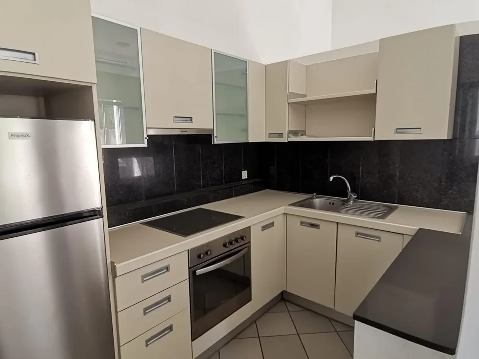 Appartamento 4,5 locali / 4 1/2-Zimmer-Stadtwohnung