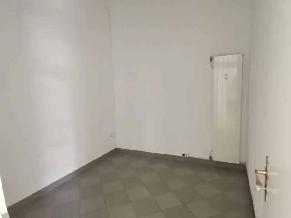 Appartamento 4,5 locali / 4 1/2-Zimmer-Stadtwohnung – Foto 6 von 11