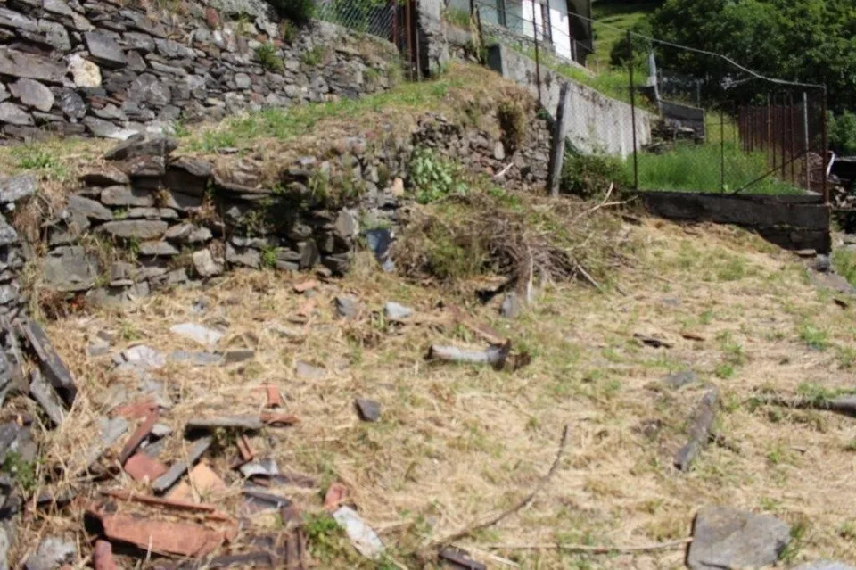 5.5 Zimmer-Tessinerhaus mit Garten und Aussicht Casa ticinese con 5...