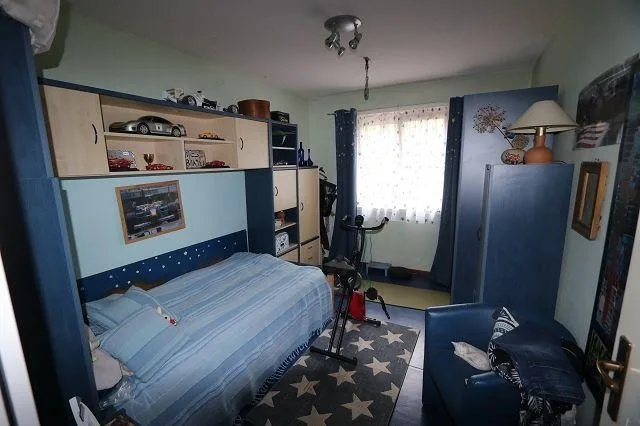5 1/2-Zimmer-Eckhaus mit Pool und Garten / casa d'angelo di 5 1/2 l... – Foto 8 von 29