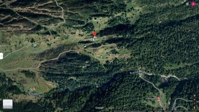 Bel rustico di 3 piani in una posizione molto soleggiata e panorami... – Foto 30 von 30