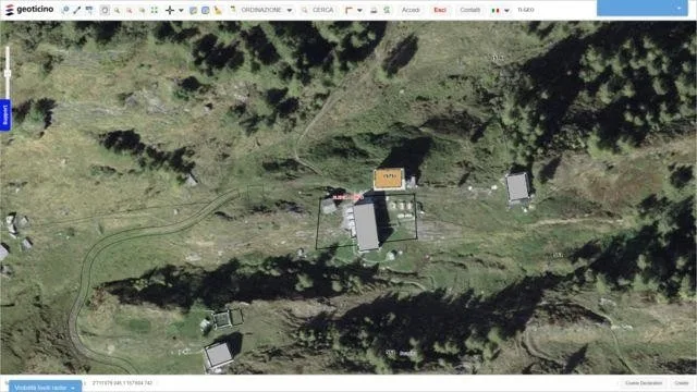 Bel rustico di 3 piani in una posizione molto soleggiata e panorami... – Foto 29 von 30