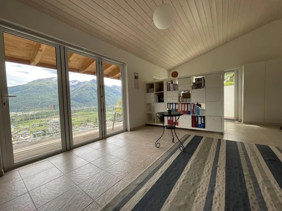 2 Familienhaus mit Aussicht / casa bifamiliare con vista