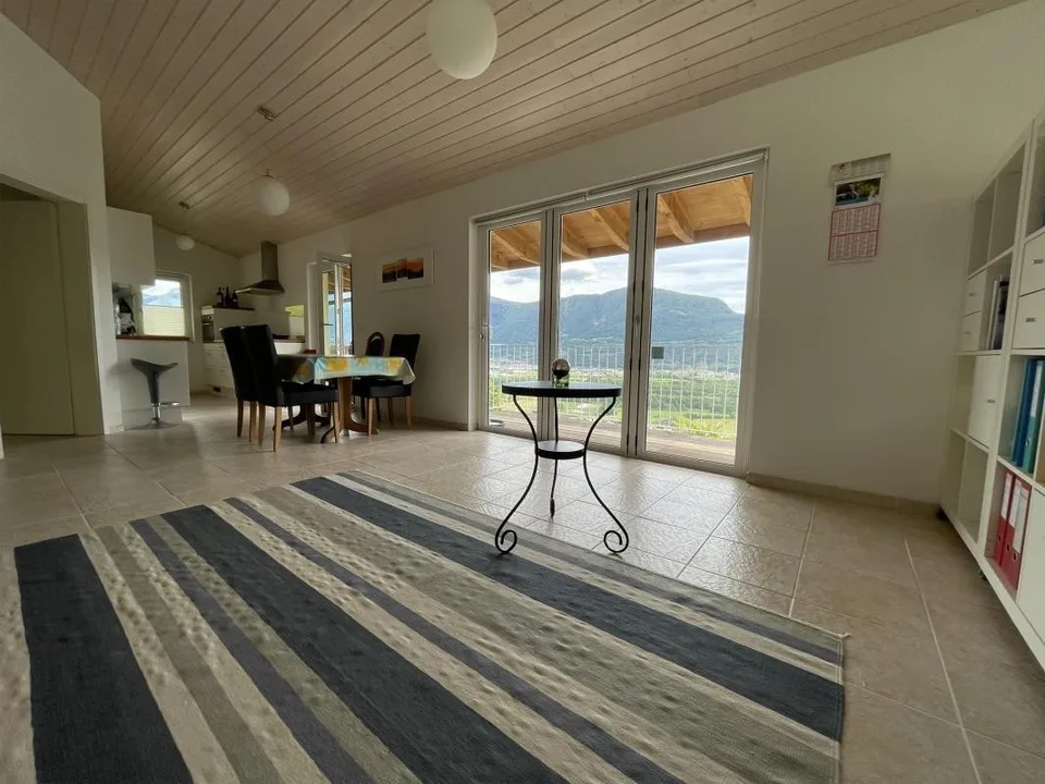 2 Familienhaus mit Aussicht / casa bifamiliare con vista