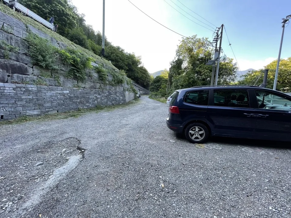 Zwei Rustico zum Ausbauen mit Grundstück an sehr sonniger Lage / du... – Foto 15 von 22