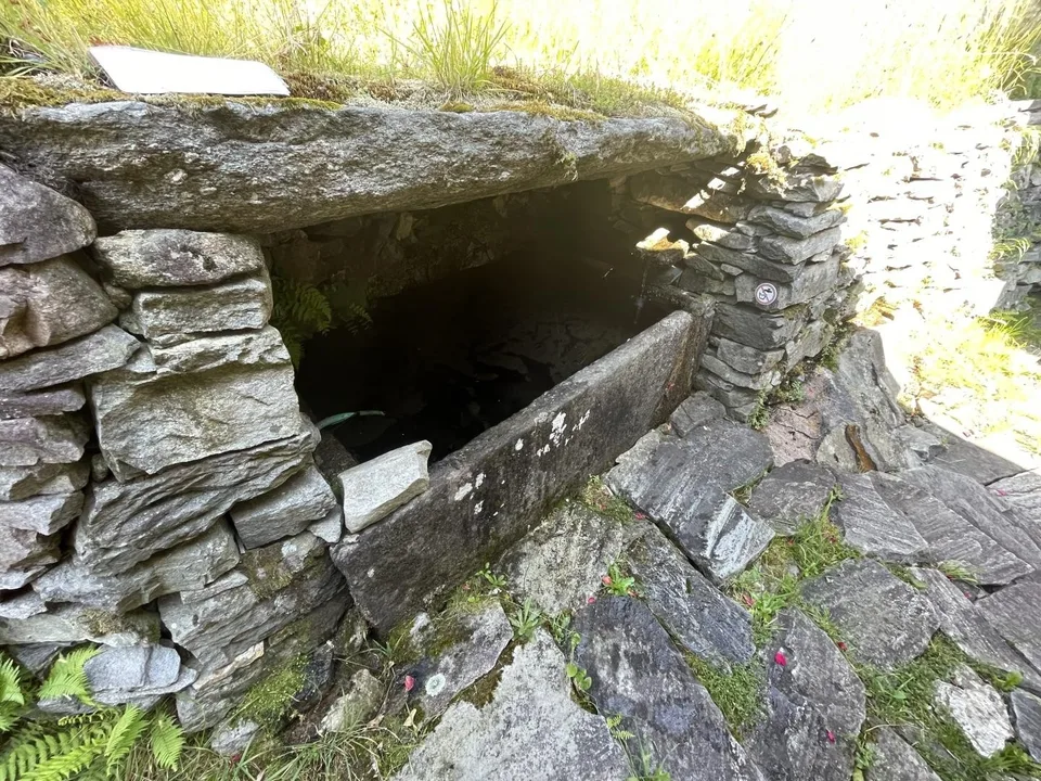 Zwei Rustico zum Ausbauen mit Grundstück an sehr sonniger Lage / du... – Foto 17 von 22