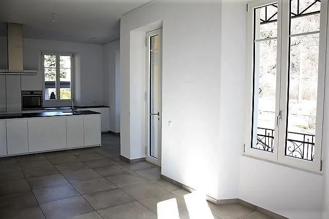 schönes 3-Familienhaus mit Garten mit Bauland / casa di tre apparta... – Foto 17 von 20