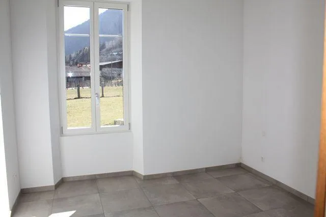 schönes 3-Familienhaus mit Garten mit Bauland / casa di tre apparta... – Foto 20 von 20