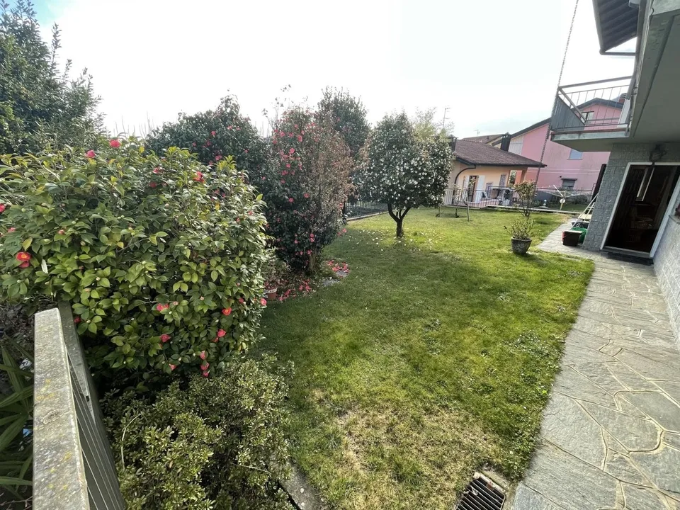 Freistehendes Einfamilienhaus mit Panoramablick und Garten/Casa fam... – Foto 6 von 29