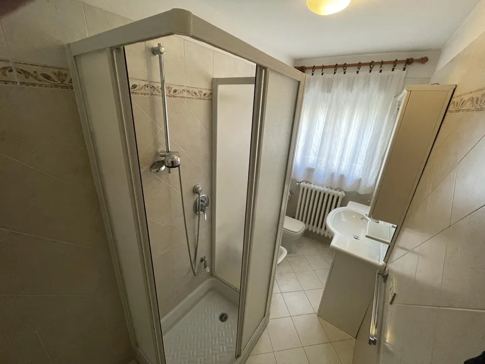 Freistehendes Einfamilienhaus mit Panoramablick und Garten/Casa fam... – Foto 13 von 29