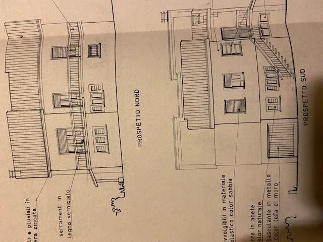 Freistehendes Einfamilienhaus mit Panoramablick und Garten/Casa fam... – Foto 28 von 29