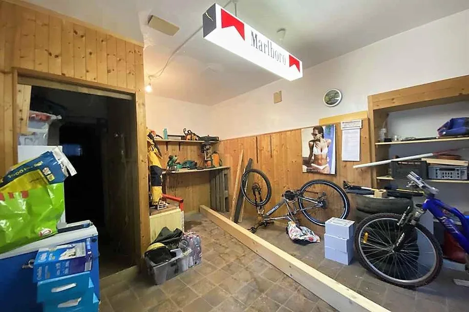 20-Zimmer-Dorfhaus mit schöner Aussicht / casa di 20 camere nel nuc... – Foto 7 von 14
