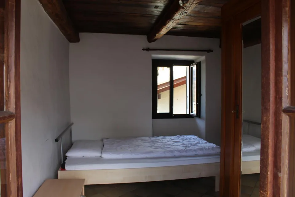 4 -Zimmer-Dorfhaus / casa di 4 locali nel nucleo