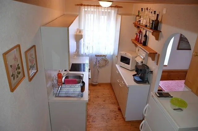 Casa bifamiliare con grande terreno immersa nella natura / 2-Famili... – Foto 15 von 30