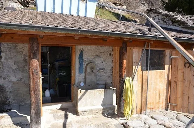 Casa bifamiliare con grande terreno immersa nella natura / 2-Famili... – Foto 21 von 30
