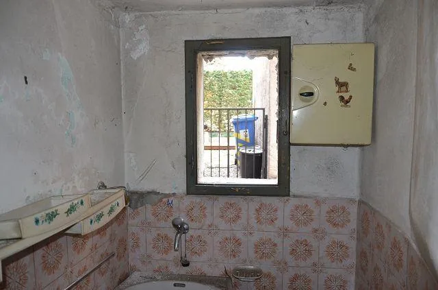 Casa unifamigliare con monolocale e rustico da ristrutturare / Einf... – Foto 27 von 30