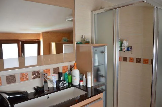 Casa unifamigliare con monolocale e rustico da ristrutturare / Einf... – Foto 18 von 30