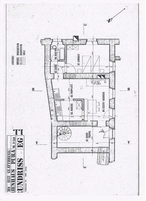 3-Familienhaus mit Nebengebäude, Stall und Wiese und Wald / casa co... – Foto 19 von 25